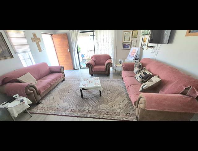 3 BEDROOM GATED ESTATE FOR SALE IN HEXRIVIER LIFESTYLE ESTATE